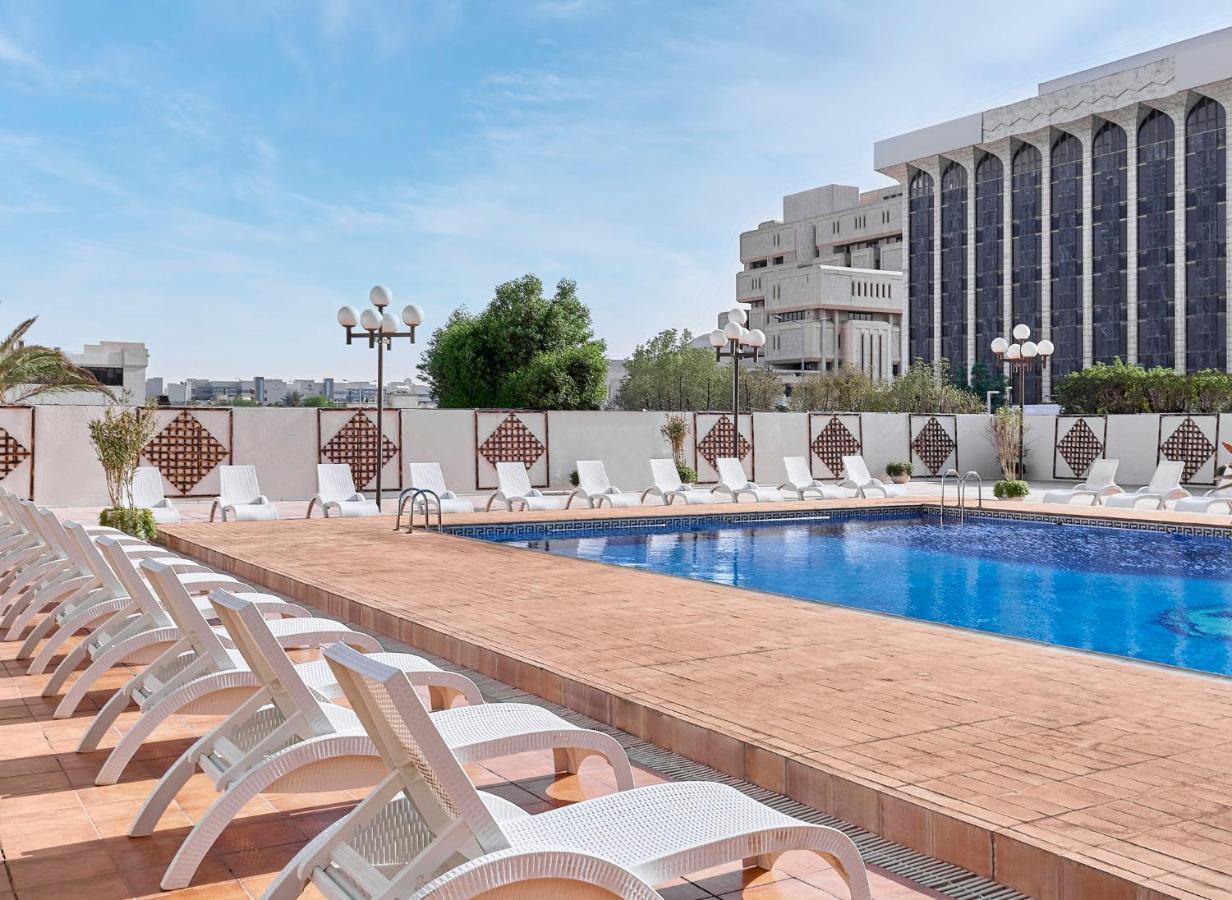 Crowne Plaza Riyadh Palace, An Ihg Hotel Exterior foto