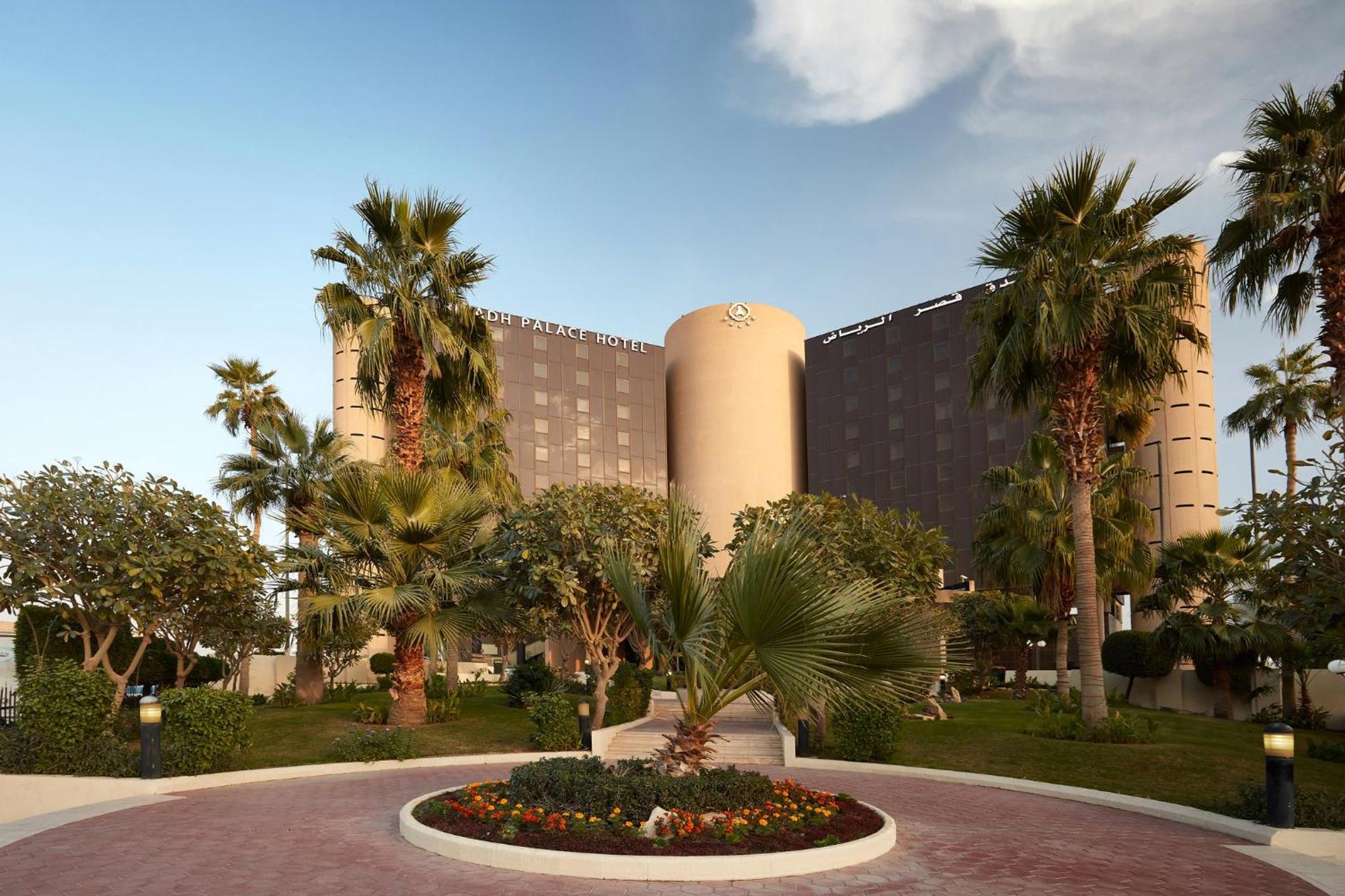 Crowne Plaza Riyadh Palace, An Ihg Hotel Exterior foto